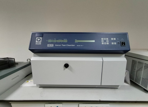 Bench-top accelerated Xenon test chamber (Q-SUN XE-1-B)